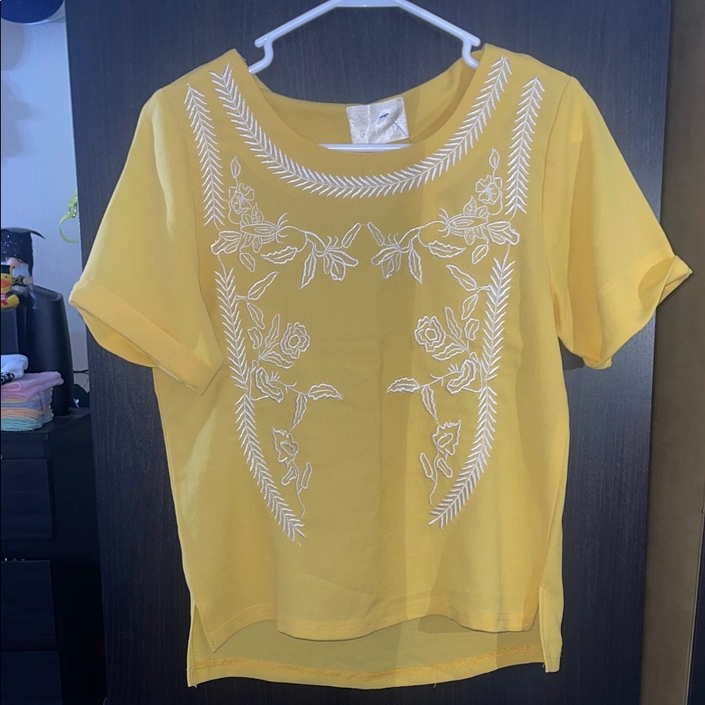 Yellow Boxy Short Sleeve Embellished Blouse